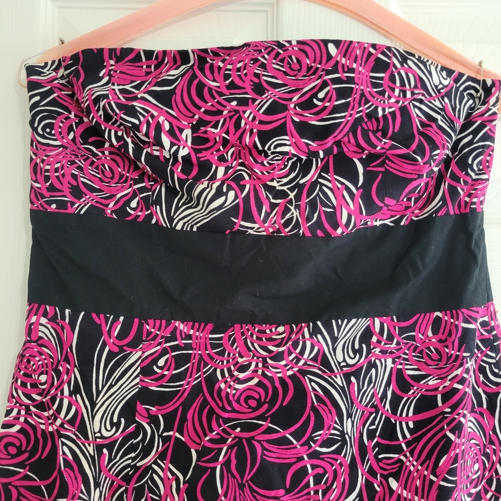 LOFT Strapless Black Pink & White Floral Swirls Dress 10 EUC Abstract Shelf Bra - Picture 3 of 10
